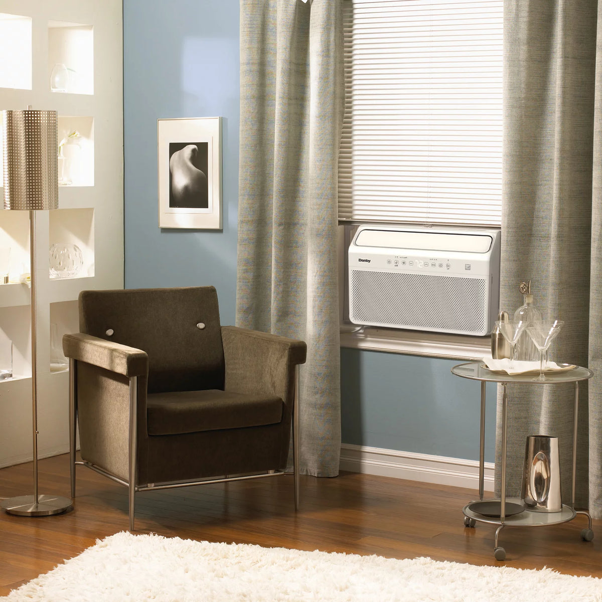 8,000 BTU White Window AC D115871