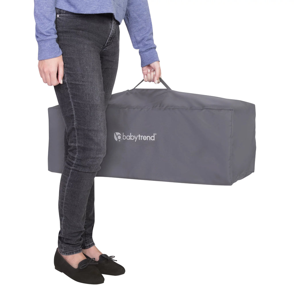Portable Nursery Center Playard with Travel Bag J820150