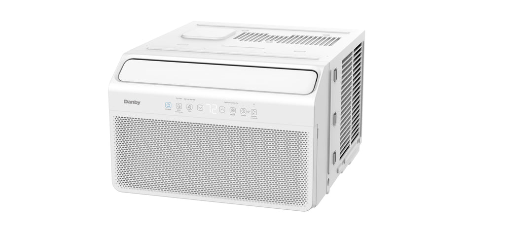8,000 BTU White Window AC D115871