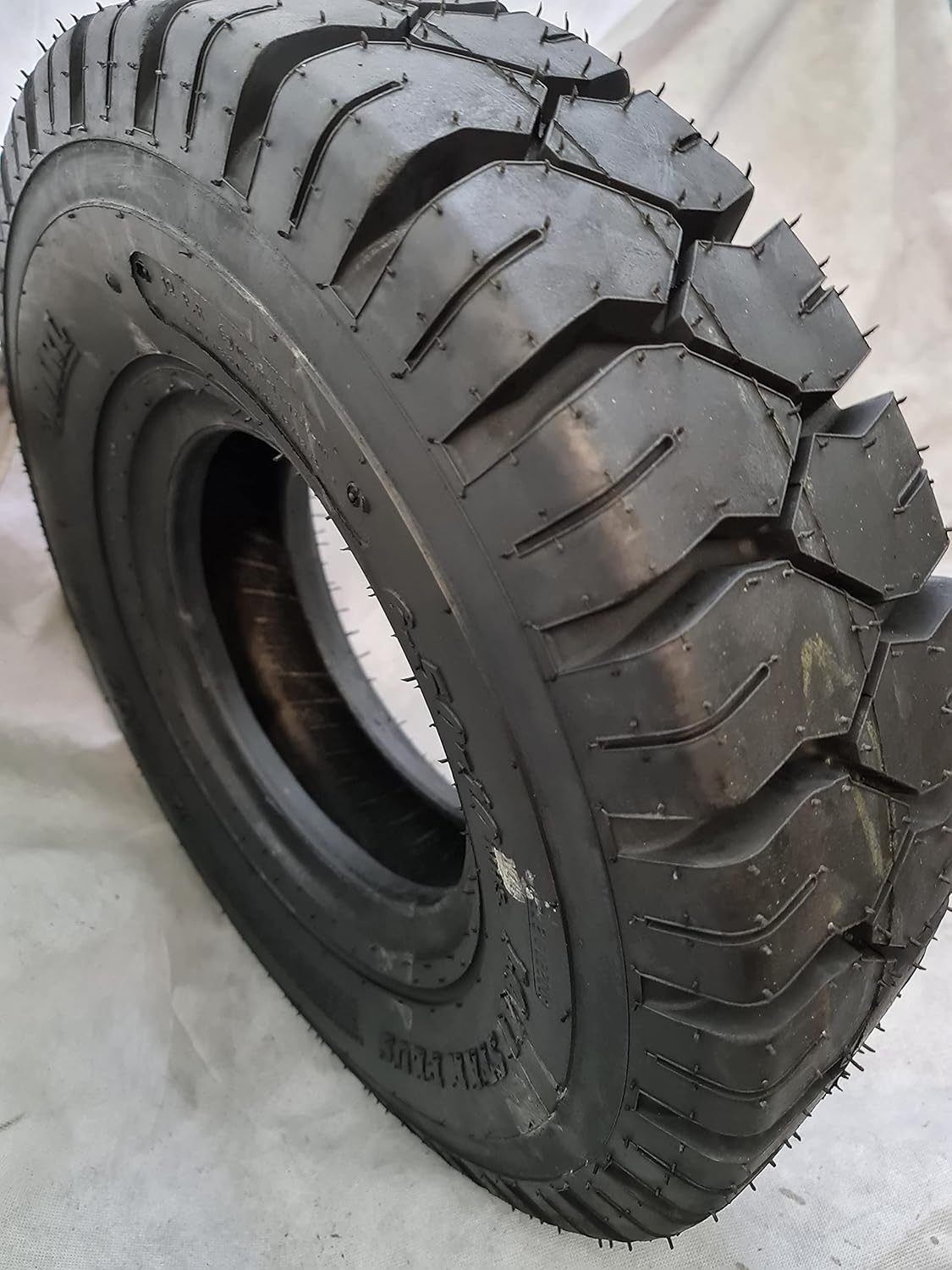 6.50-10 12 Ply Forklift Tire I797