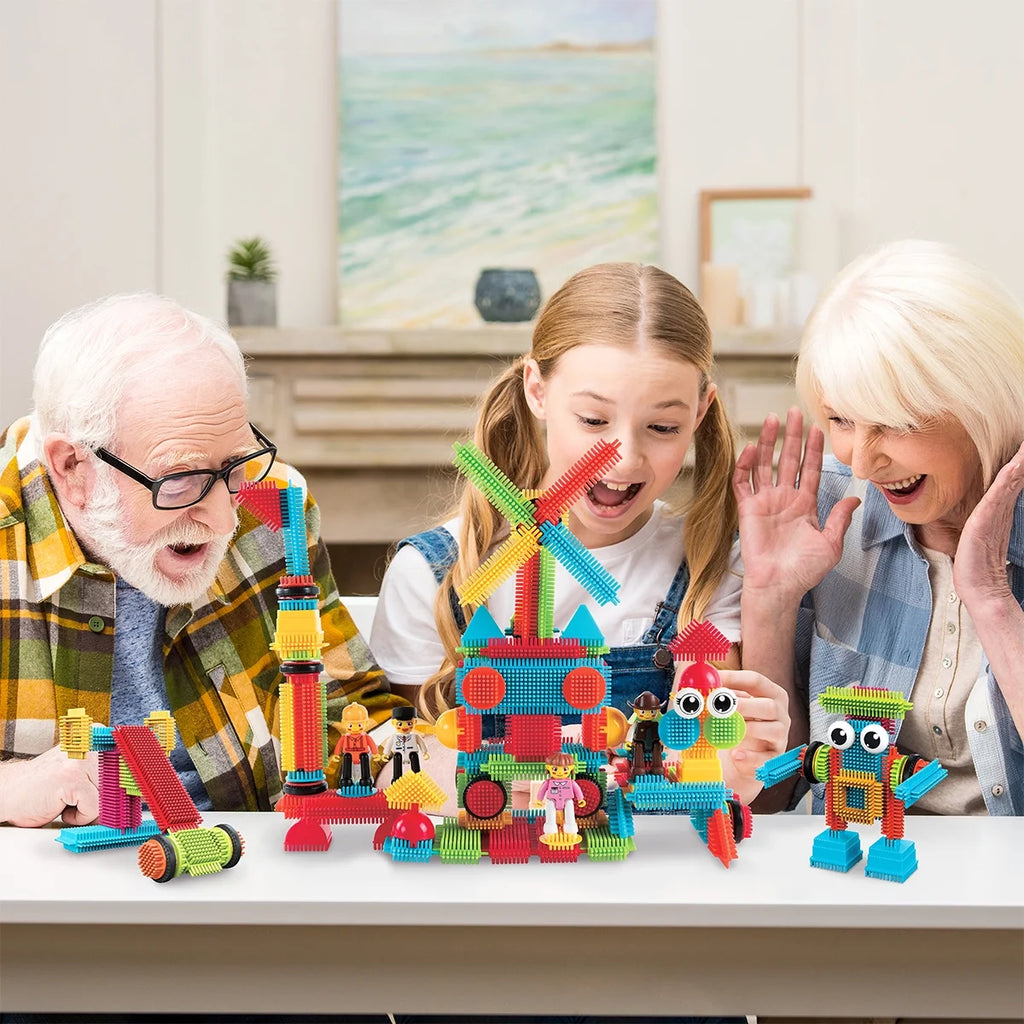 116Pcs Hedge Hog Building Blocks Set with Figure Characters A645