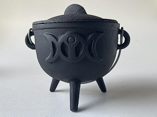 Cast Iron Cauldron with Lid and Handle Z4758