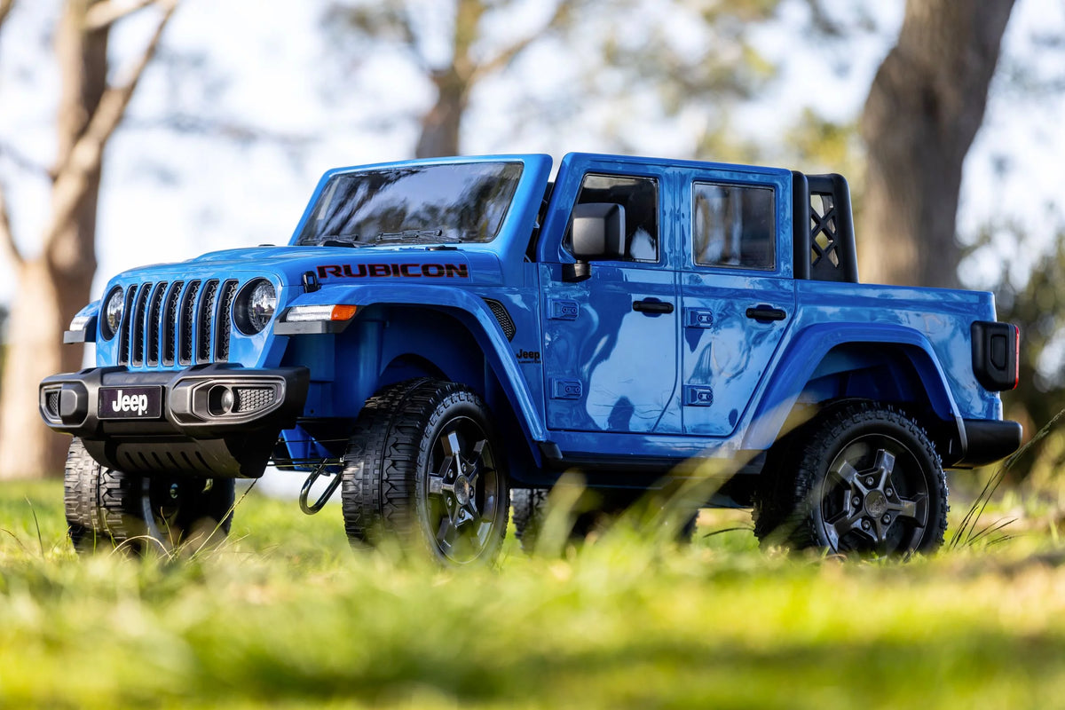 Blue 12V Battery Powered Ride-on Vehicle R3807