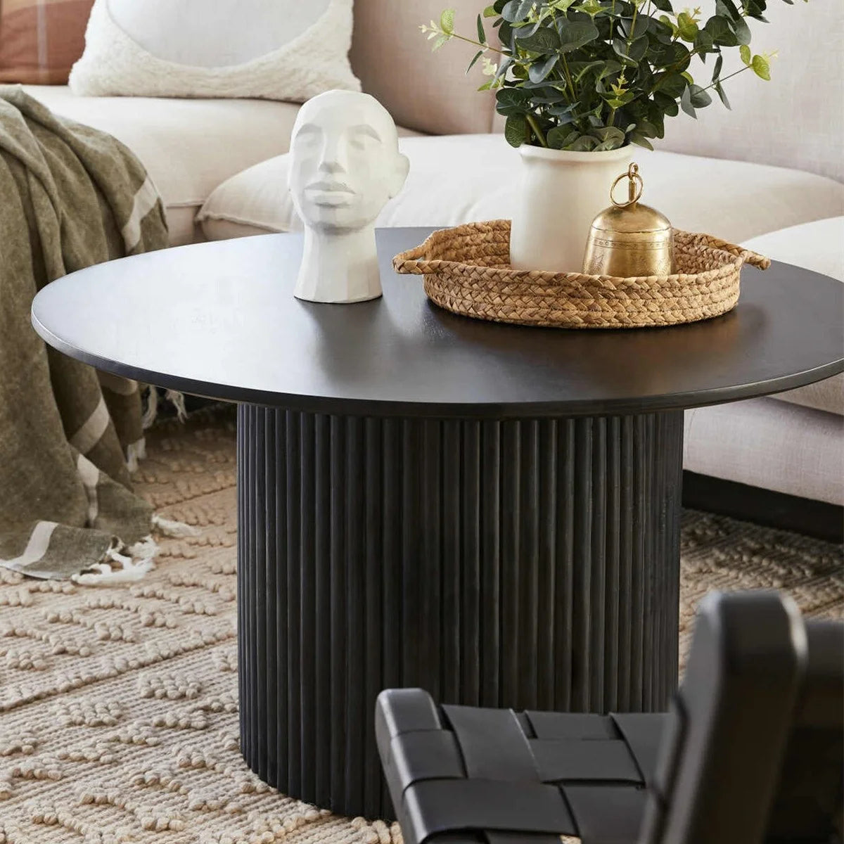 Black Round Coffee Table H63649
