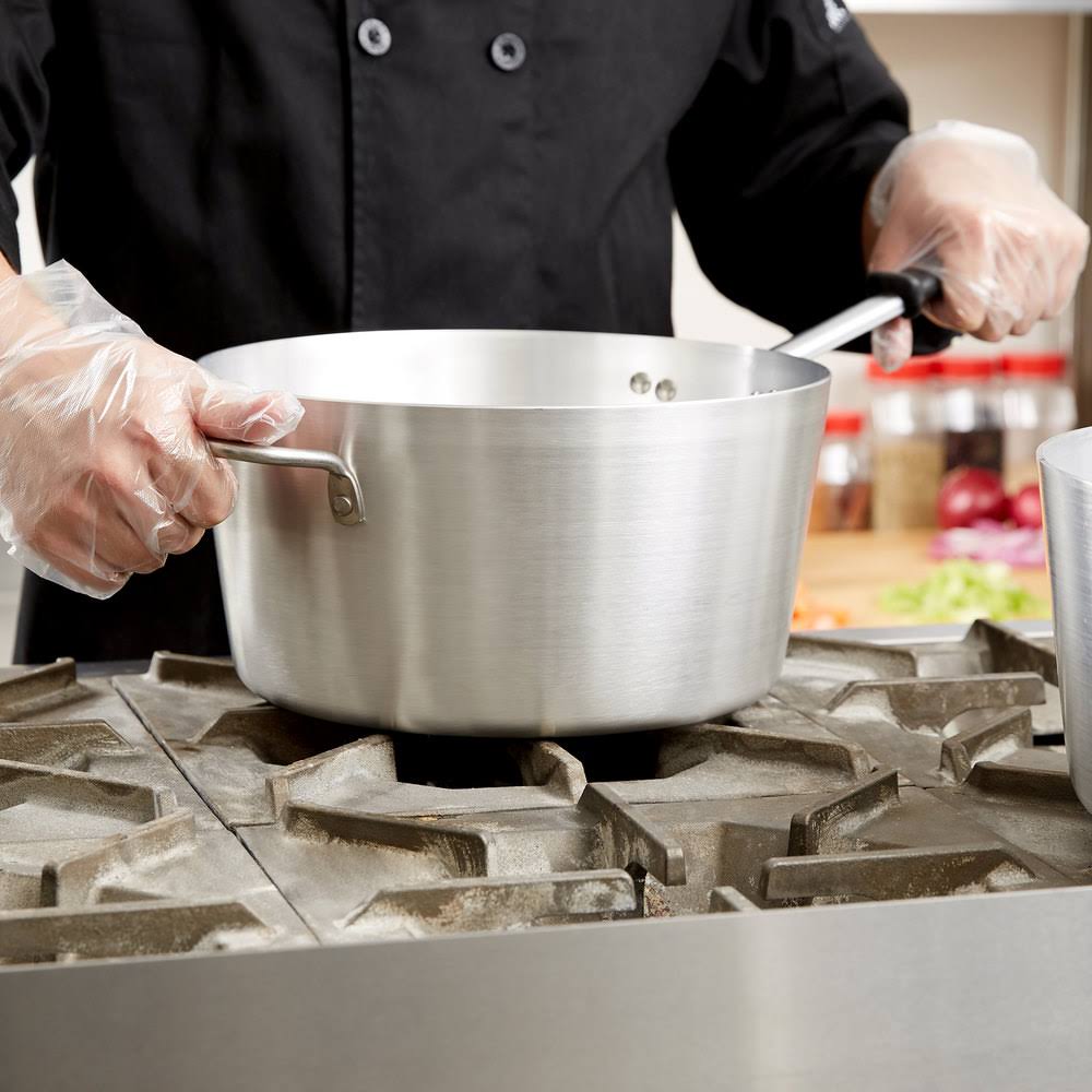 8.5 Quart Aluminum Sauce Pan U32564