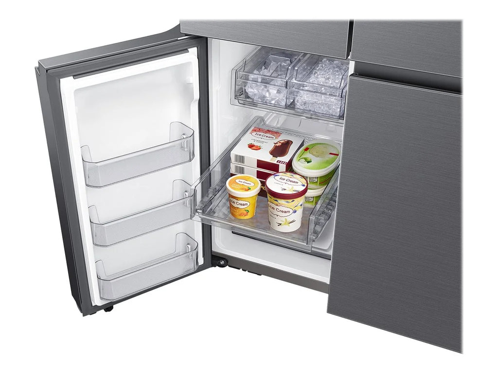 Black Stainless Steel Bottom-Freezer Refrigerator O99572