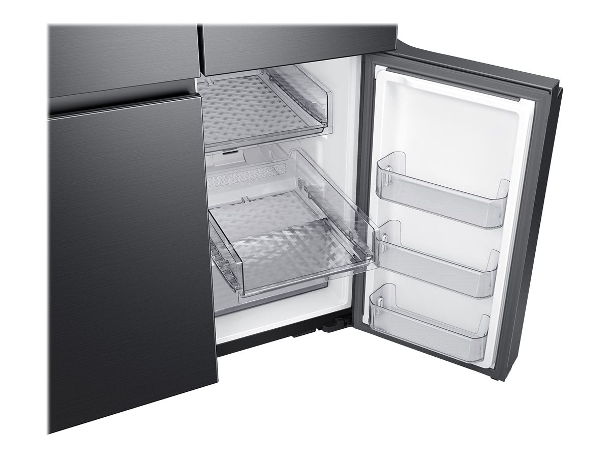 Black Stainless Steel Bottom-Freezer Refrigerator O99572