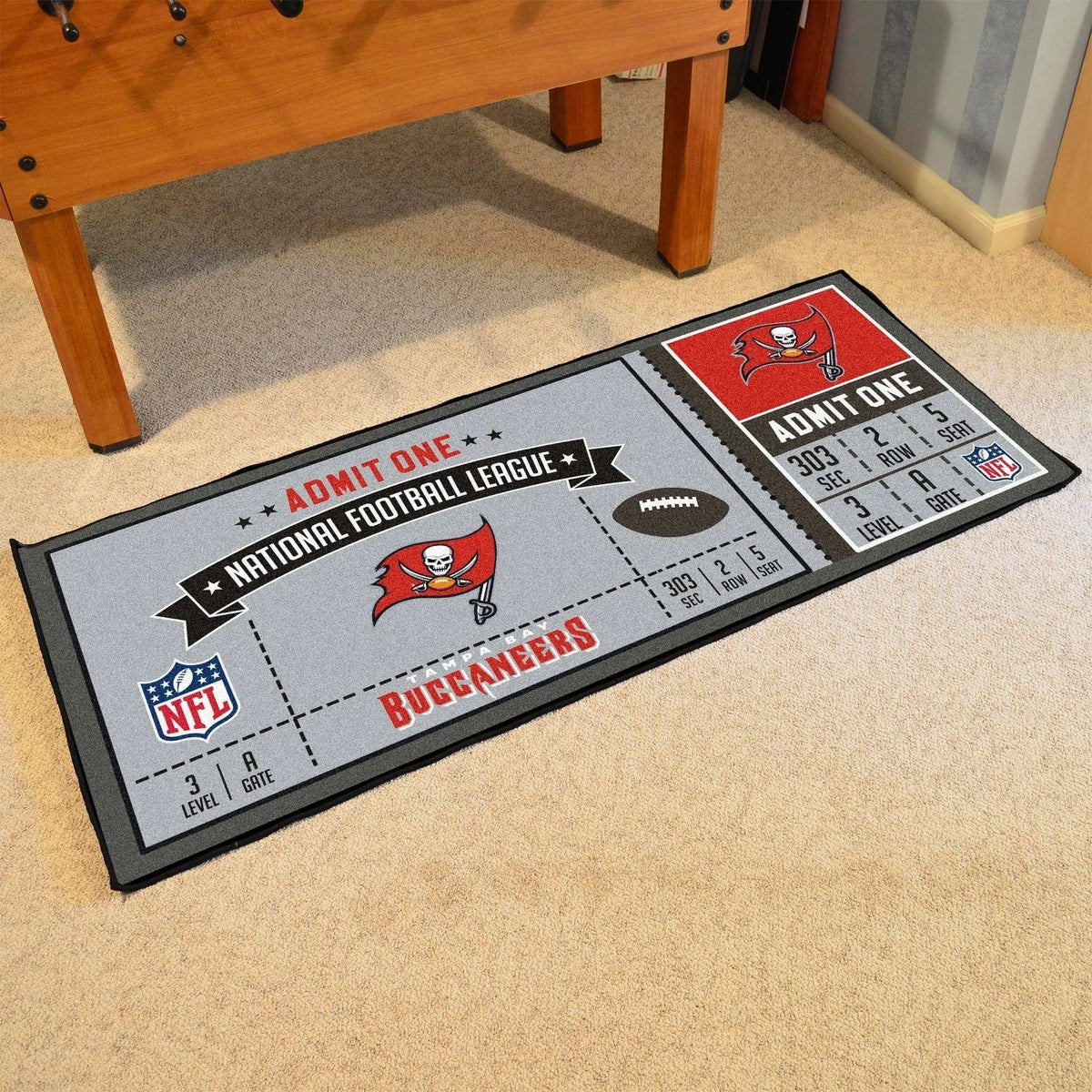 Tampa Bay Buccaneers Runner V520