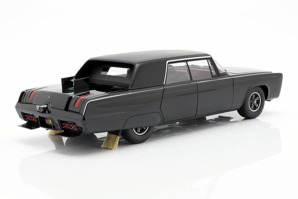 Black 1/18 Diecast Model Car M481190