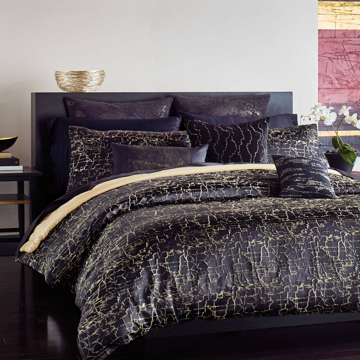 Onyx Standard Sham - Black L2387