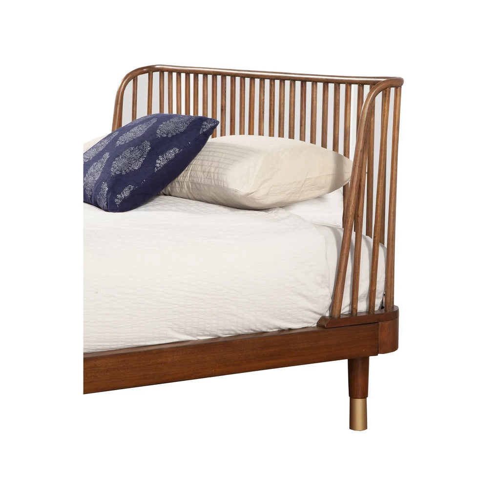 King Wood Platform Bed Dark Walnut M8884