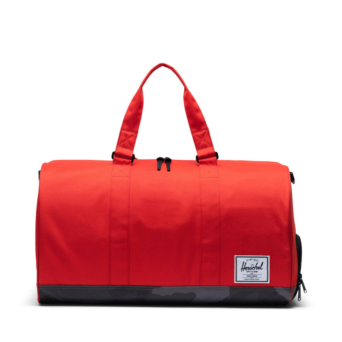 Fiery Red/Night Camo Duffle O936
