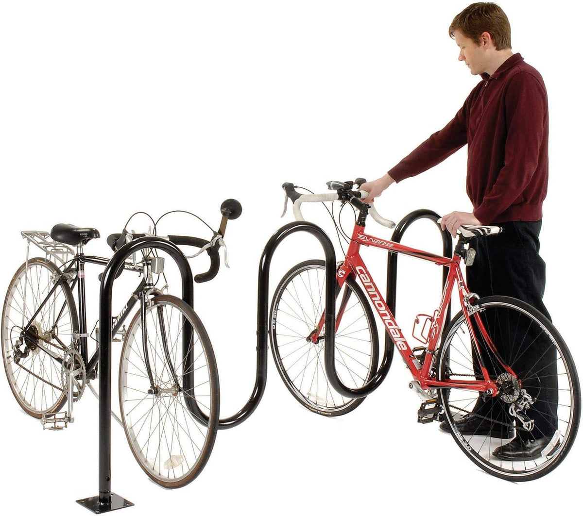 68L Black Flange Mount Bike Rack, 7-Bike Capacity W561