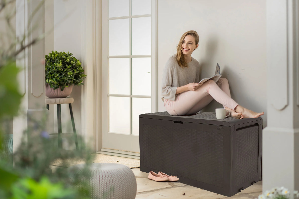 Brown Resin Outdoor Storage Deck Box J4022