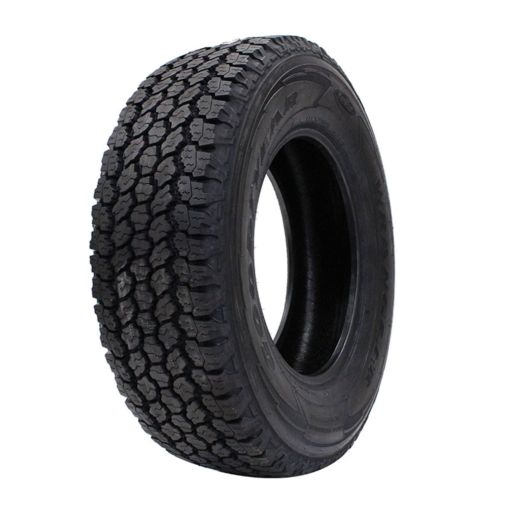 All Terrain Light Truck Tire B60075